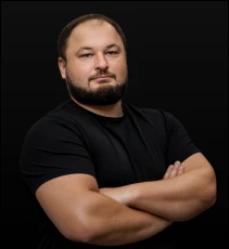 Дмитро Бондар